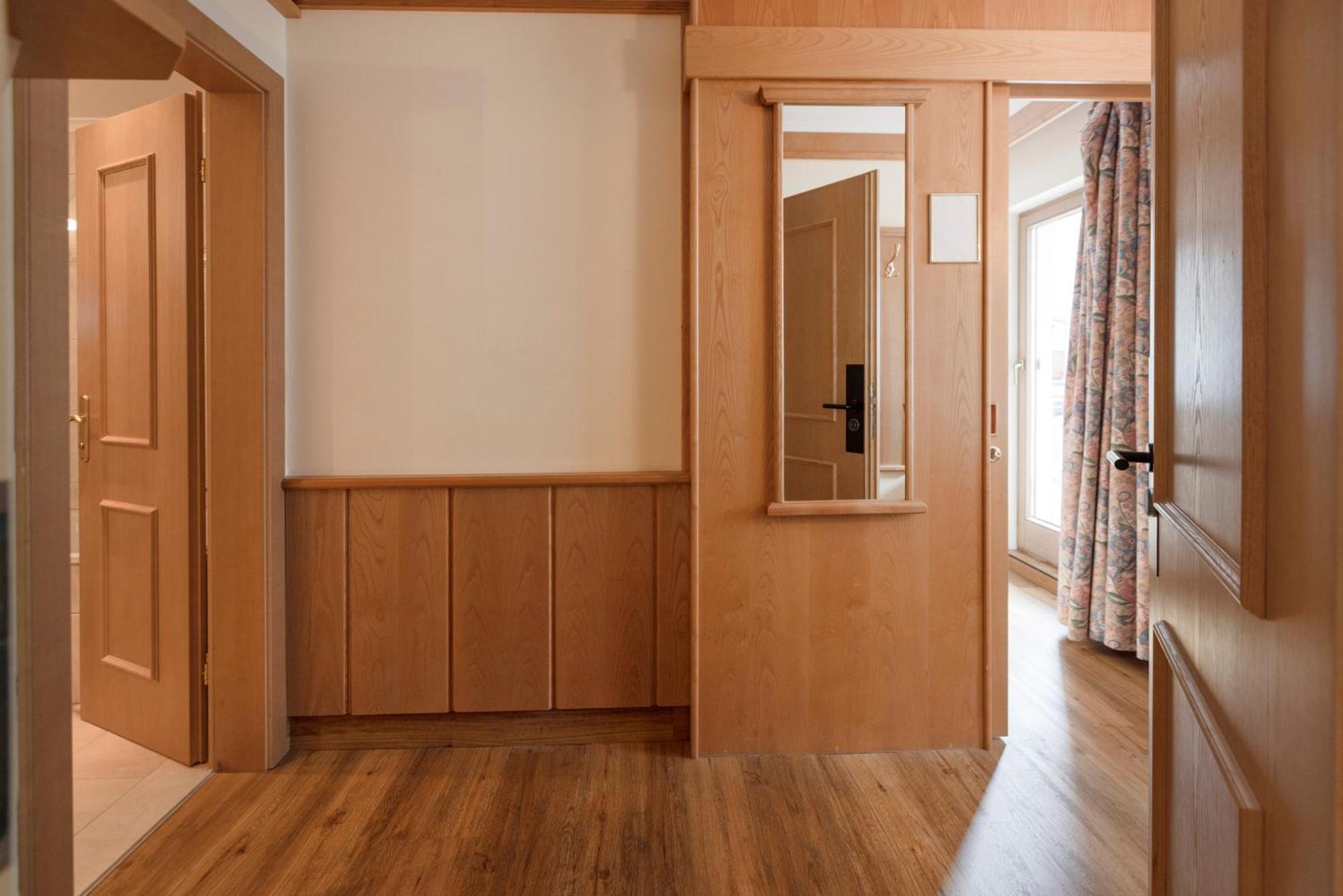 Heart Hotel Nordstern Майерхофен Екстериор снимка