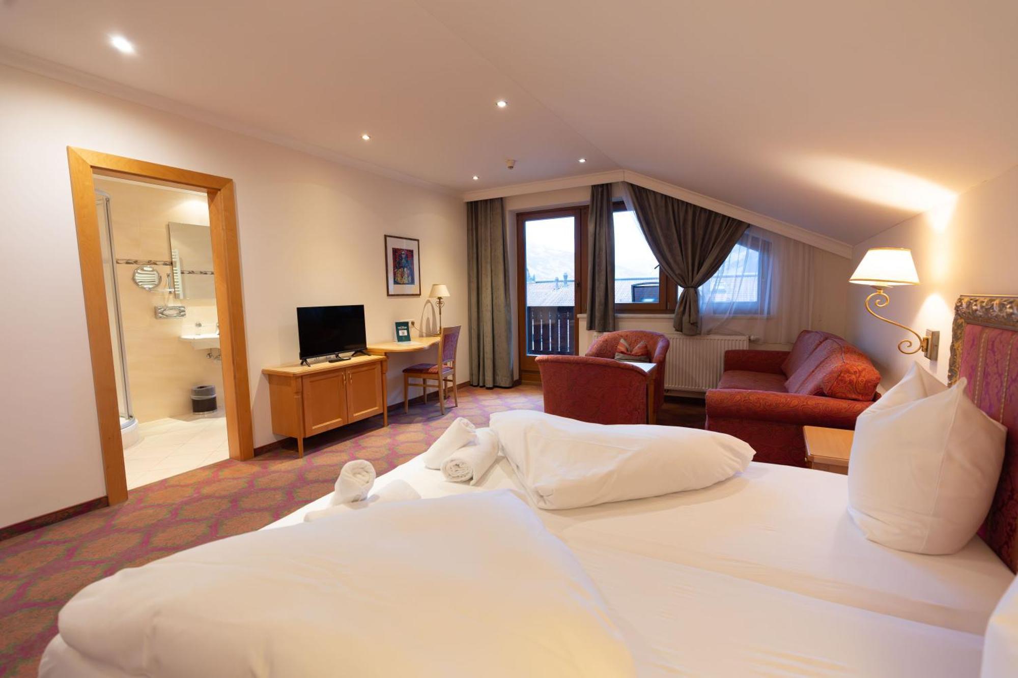 Heart Hotel Nordstern Майерхофен Екстериор снимка
